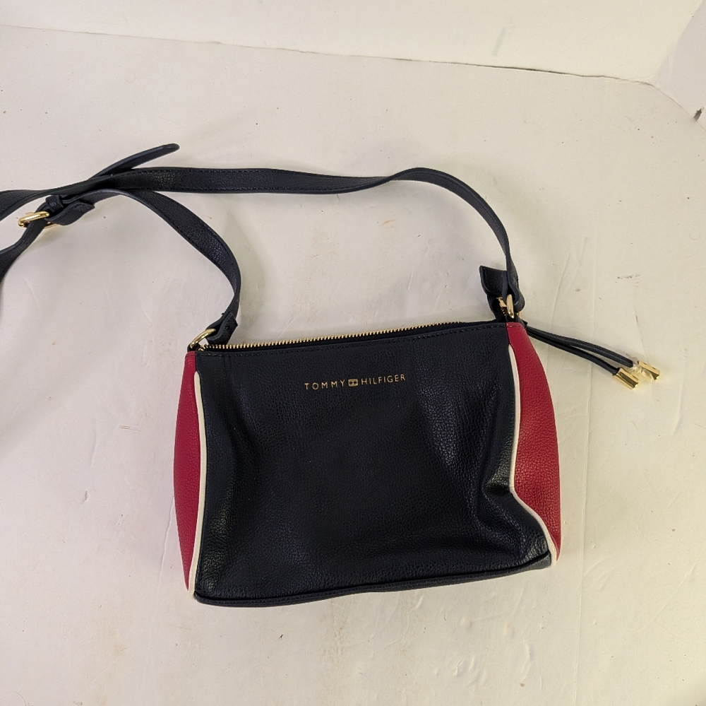 Tommy Hilfiger Small Crossbody Bag